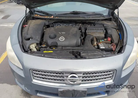 2010 Nissan Maxima 3.5 S z USA, uszkodzony, nr VIN 1N4AA5AP8AC827230